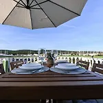 Punta * بيبينيا